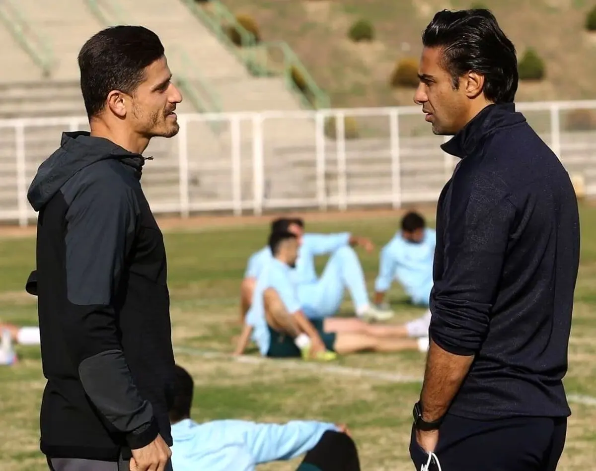 کنایه هواداران پرسپولیس به مجیدی/ میخواستی وریا جام را بالای سر ببرد؟!