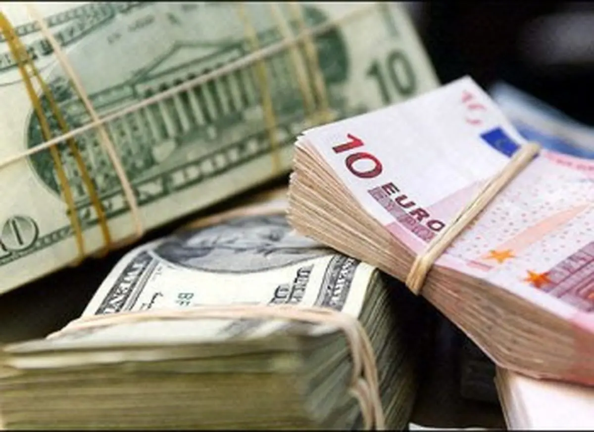 سفر دستیار ارشد احمدی نژاد به وین برای پولشویی!