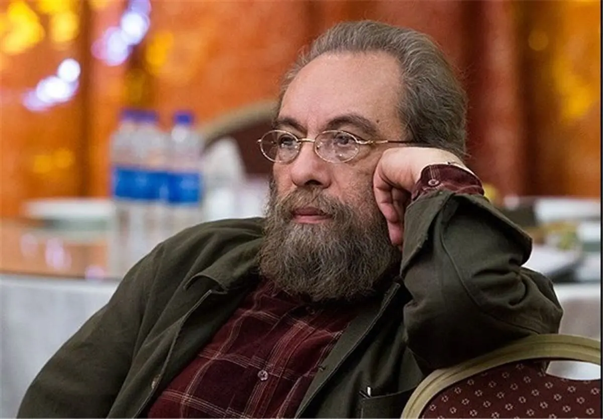 عذرخواهی« فراستی» از مخاطبان/ یک نمره‌ی صفر به خودم می دهم!