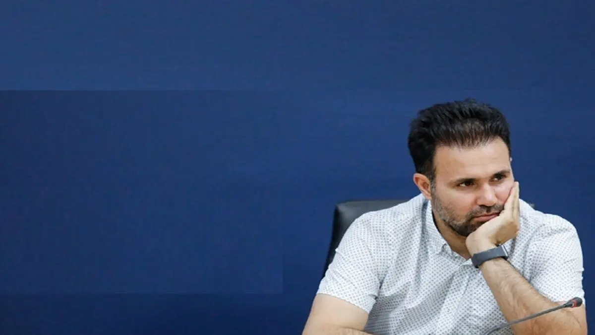 خمز از برنامه‌ریزی نامناسب لیگ ناراحت است/ سعی می‌کنیم جزو مدعیان قهرمانی باشیم
