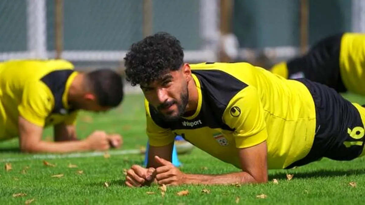پرسپولیس به دنبال جذب مدافع ملیپوش