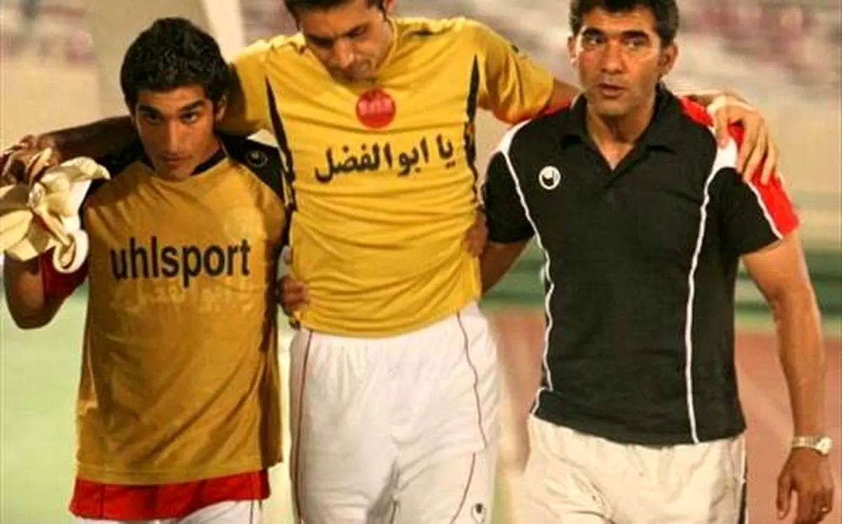 میثاق، معمار لرزان دروازه سرخ‌ها