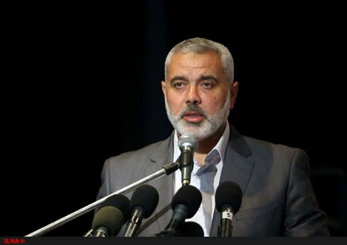 ادای احترام اسماعیل هنیه به رئیس‌جمهور شهید