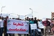 تجمع اعتراض آمیز نگاهبانان جلگه به برداشت بی رویه آب از دشت میناب +تصاویر