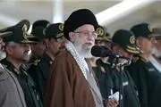 رهبر انقلاب:خرمشهرها در پیش است؛ نه در میدان جنگ نظامی، در میدانی که از جنگ نظامی سخت‌تر است 
