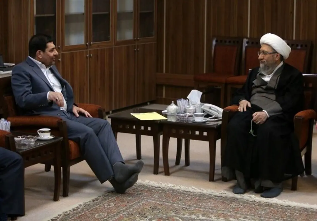 دیدار مخبر با آیتالله آملی لاریجانی درخصوص وضعیت اقتصادی کشور