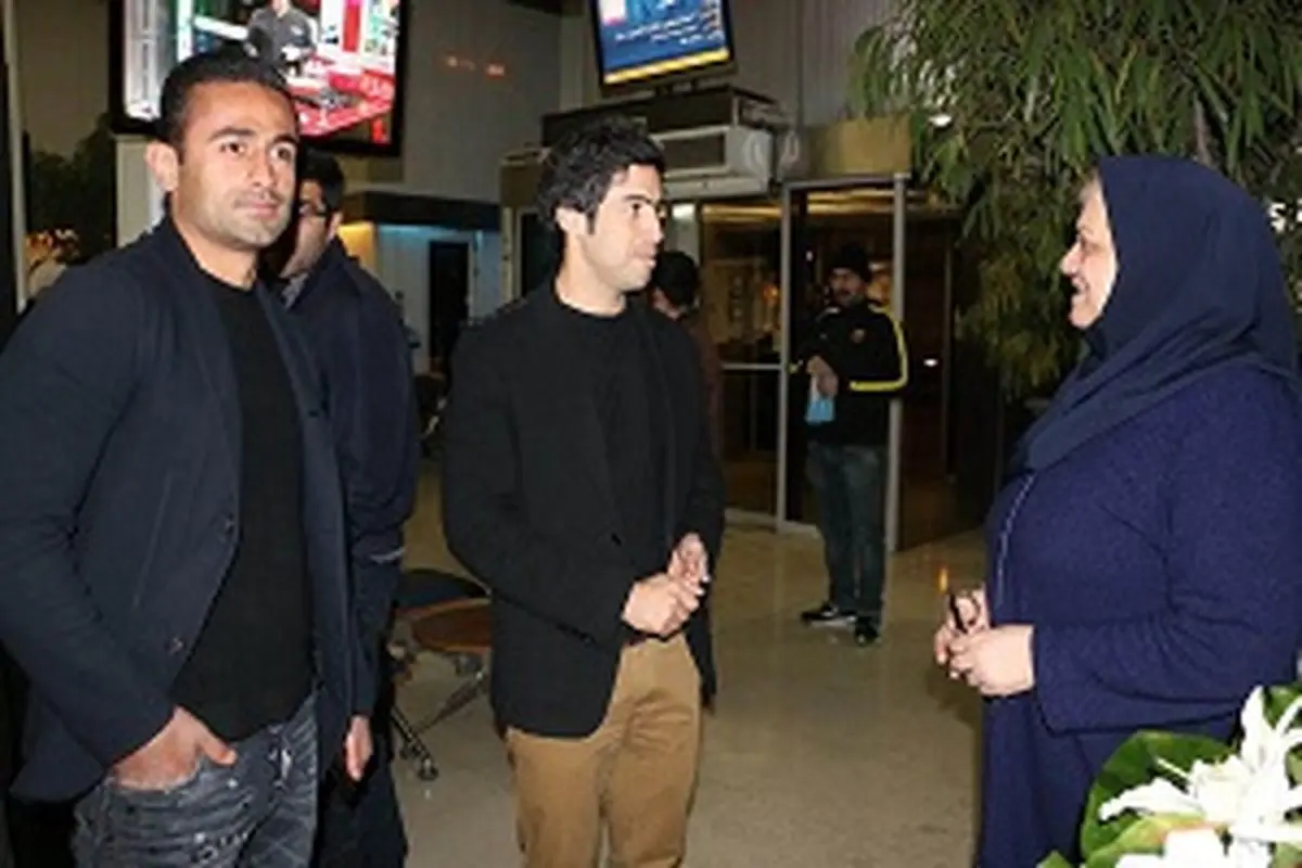 همسر پورحیدری به باشگاه استقلال رفت