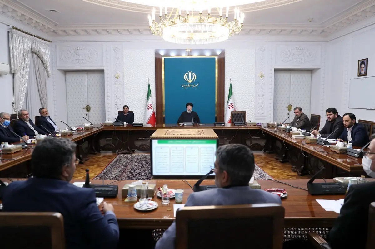 تصویب بسته کاملی برای رفع موانع واگذاری زمین به مردم برای ساخت مسکن
