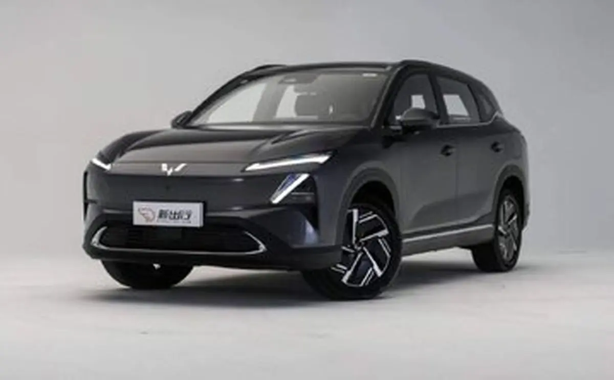 SUV پرآپشن چینی، ارزانتر از دنا پلاس! + عکس