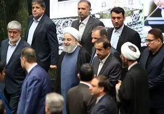 کنایه روحانی به لاریجانی"شما که اصلا کمیسیون نمی‌روید"