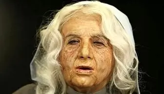 شوکه می شوید اگر بدانید این پیرزن کدام خانم بازیگر ایرانی است