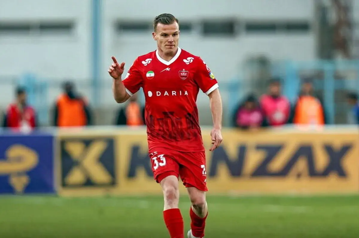 مدافع خارجی پرسپولیس محروم شد