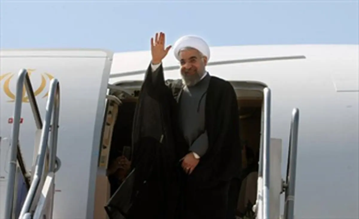 روحانی مشهد را به مقصد تهران ترک کرد