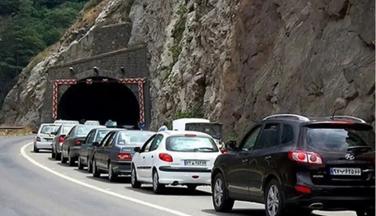 ترافیک سنگین در چالوس و آزادراه قزوین-کرج-تهران