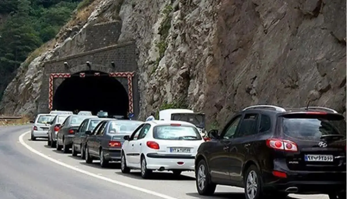 ترافیک سنگین در چالوس و آزادراه قزوین-کرج-تهران