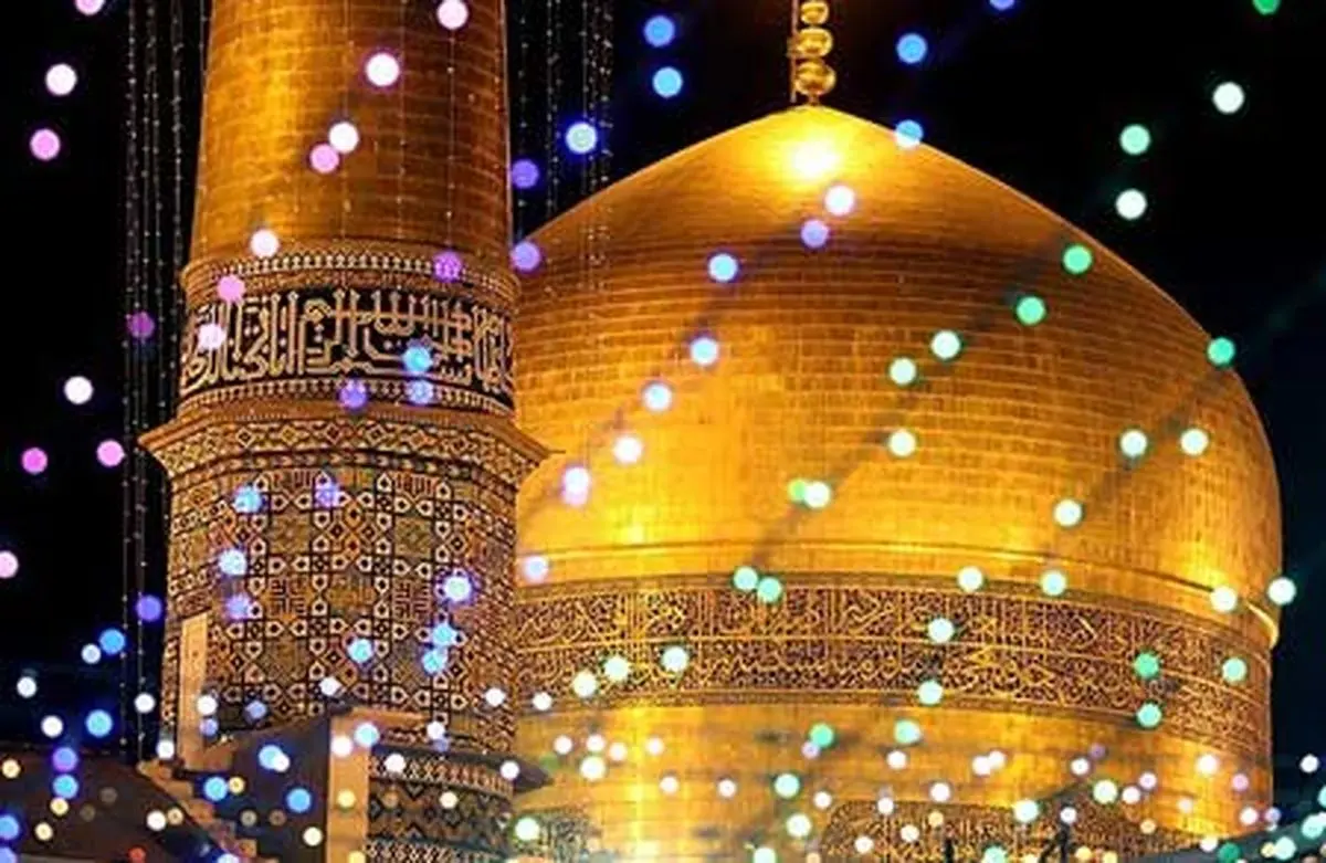 اجرای ویژه برنامه های شب ولادت درحرم مطهر رضوی