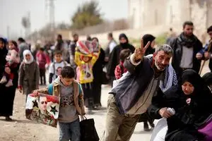 بازگشت ۱۴۰۰ آواره سوری دیگر از لبنان