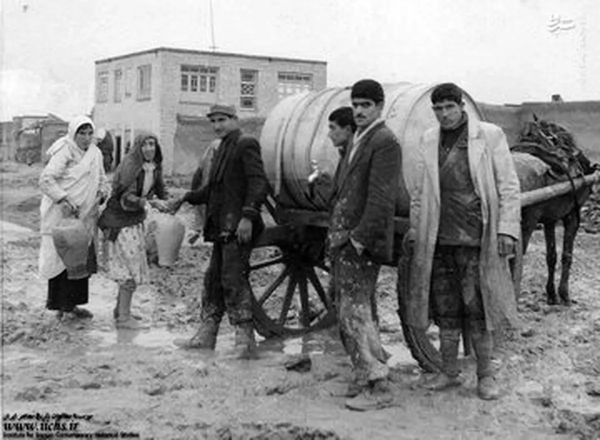 عکسی دیدنی از آبفروشی در تهران