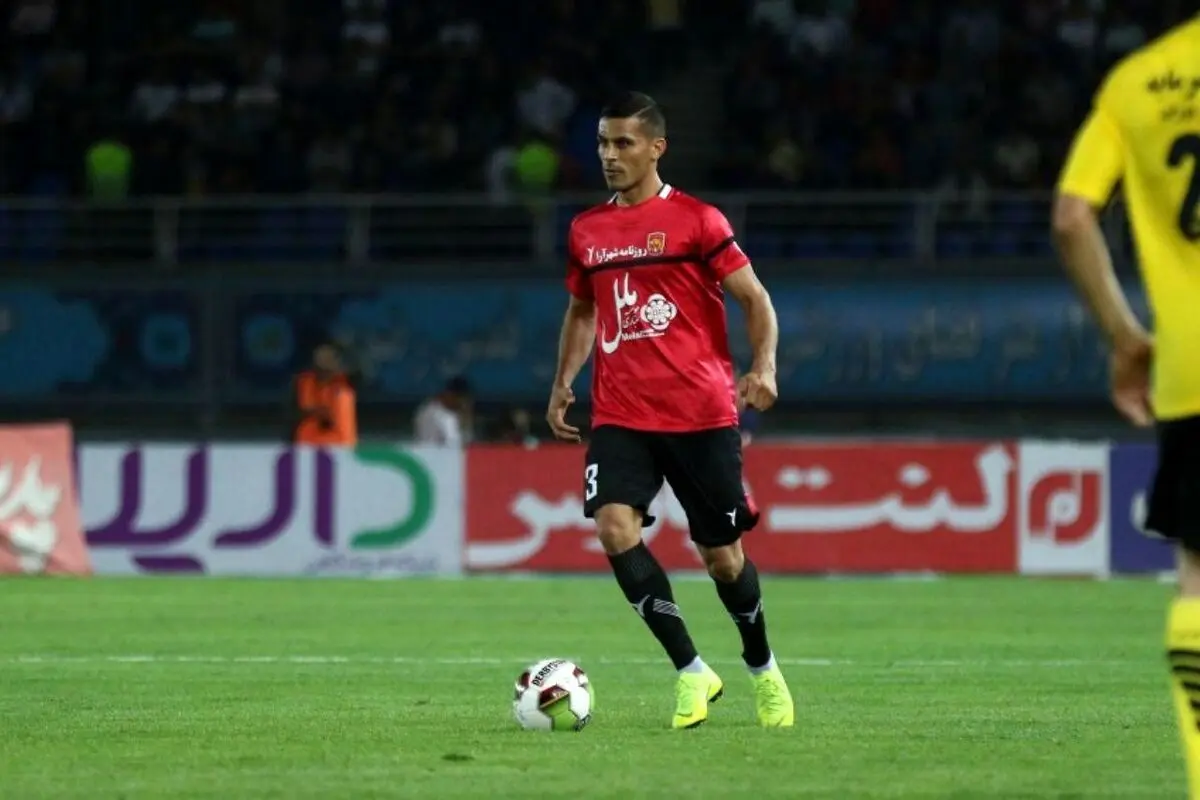 مدافعی که یحیی گل محمدی اصرار به پرسپولیسی شدنش دارد