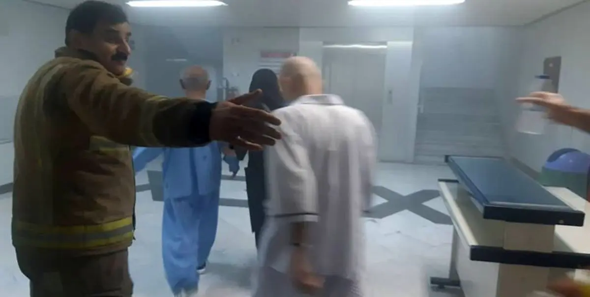 آتش سوزی در بیمارستانی در خیابان سخایی/نجات ۲۰ بیمار از میان دود
