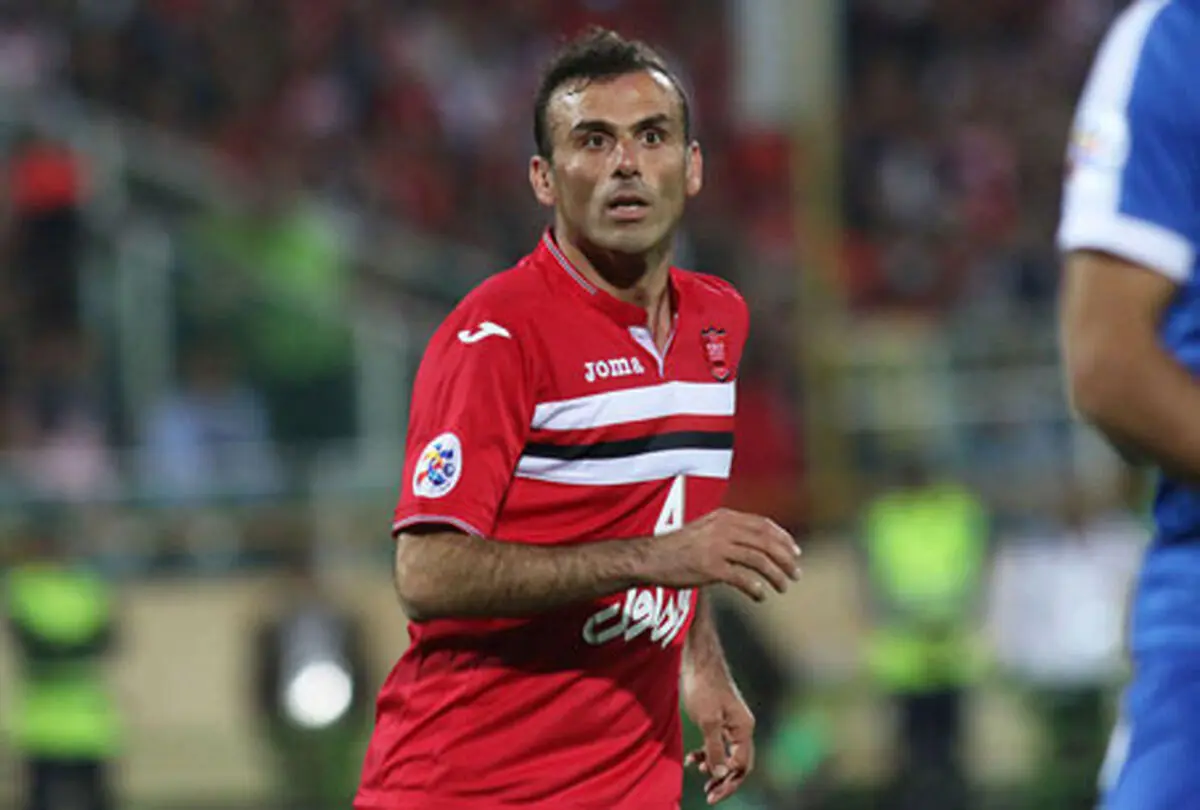 کاپیتان پرسپولیس: قصد برخی‌ها فریب است اما هواداران فریب نخورند