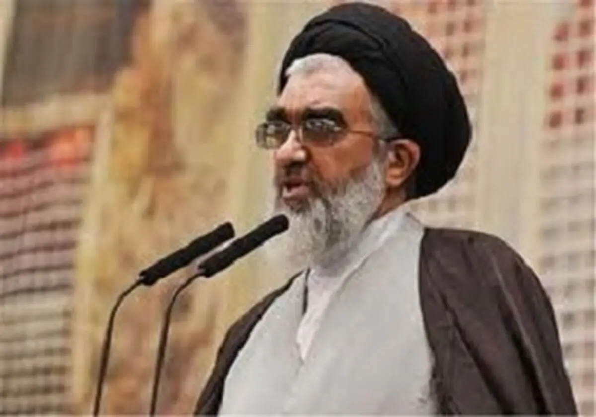 
مسئولان باید نظارت جدی‌تری بر شبکه‌های اجتماعی داشته باشند
