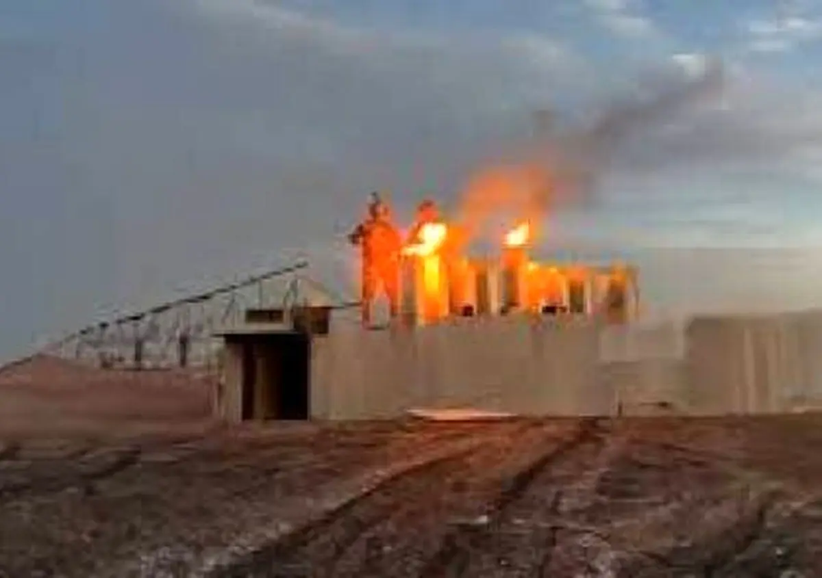 جشن نظامیان صهیونیست بر ویرانه‌های بیمارستانی در غزه 