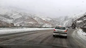 بارش برف و باران در محورهای 13 استان