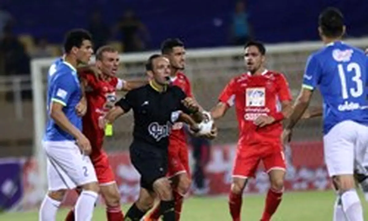 اعتراض بازیکنان پرسپولیس به مسئول کانون هواداران باشگاه
