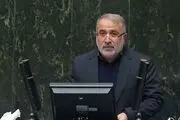 دولت برنامه هایش را بر اساس شعار سال تدوین کند