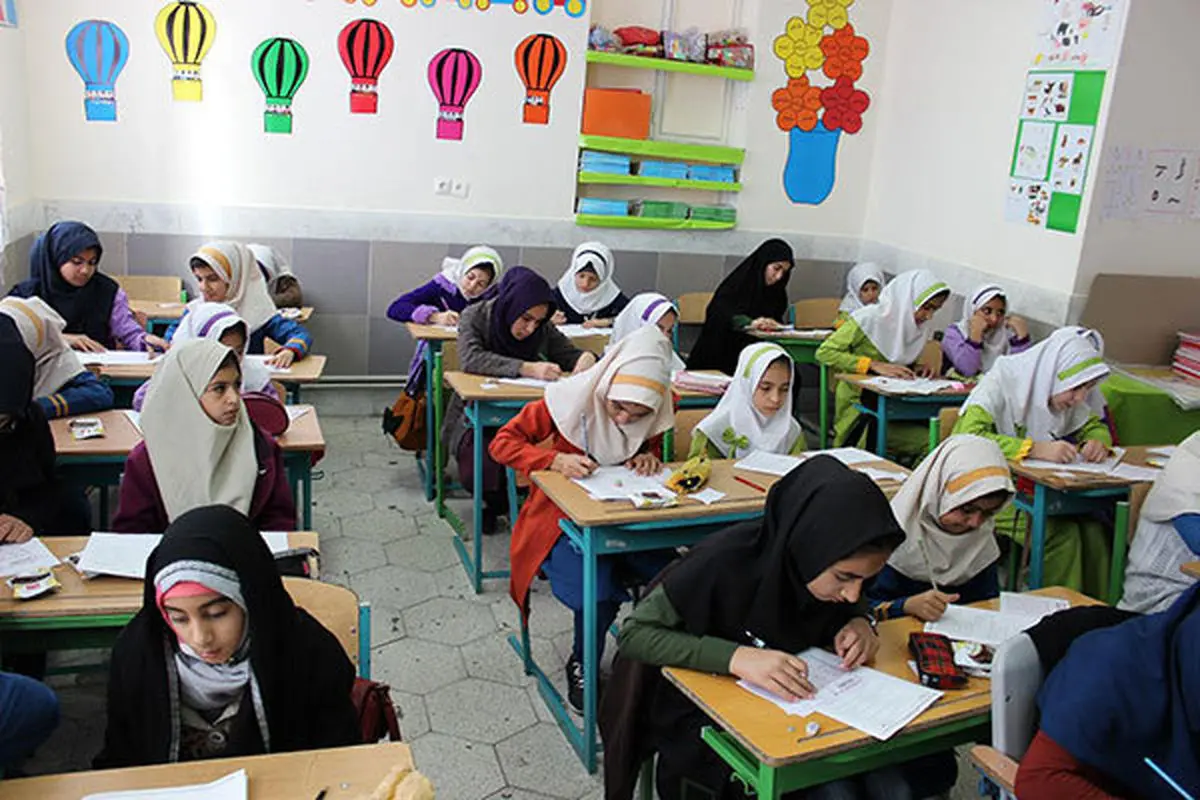 آیا مدارس پنجشنبه ها باز می شوند؟
