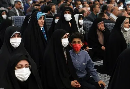 جمعی از معلمان و فرهنگیان با رهبر انقلاب دیدار کردند/گزارش تصویری