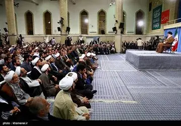 دیدار مقام معظم رهبری با اقشار مردم