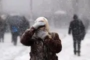 یادگاری مردم همدان پس از بارش برف/ عکس
