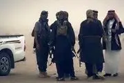 تصویری جالب از فرماندهان آمریکایی در کنار پرچم داعش