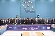 نشست ۱۵۰ دقیقه‌ای رئیسی با ۵۰ چهره سیاسی/گزارش تصویری