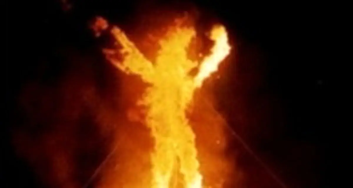 مردی پدر معلولش را زنده در آتش سوزاند