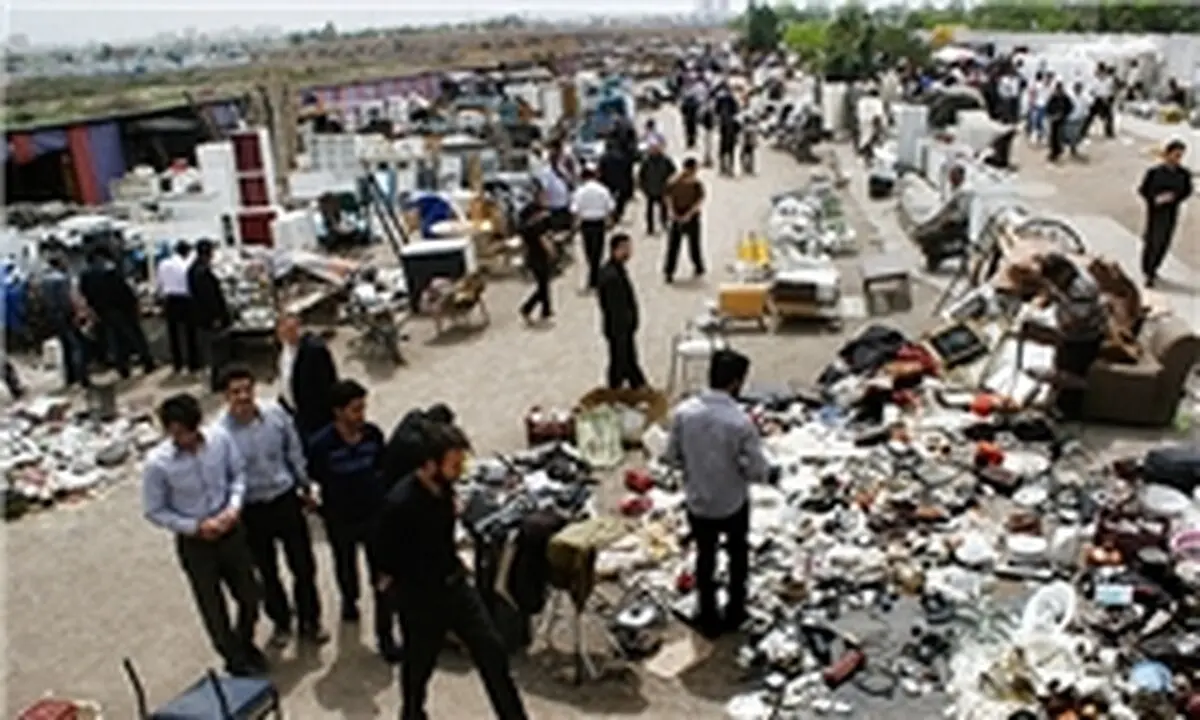 پشت پرده سودجویی دستفروشان در روزهای پایانی سال