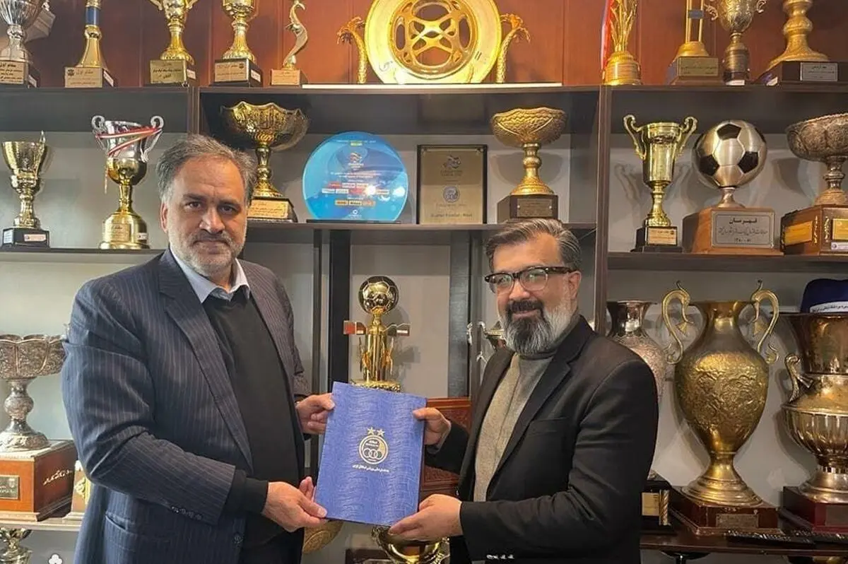 استوری کنایه آمیز معاون استقلالی برای پرسپولیس 
