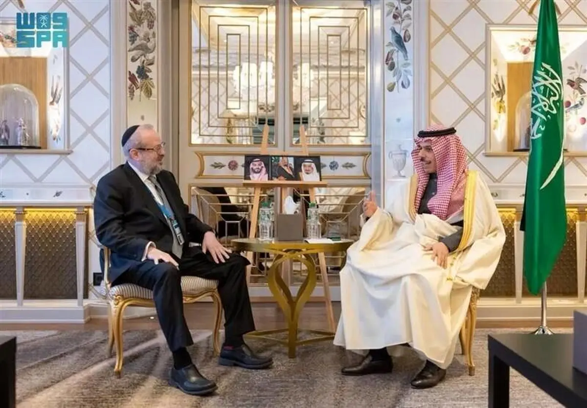 واکنش ها به دیدار وزیر خارجه عربستان با یک صهیونیست افراطی!