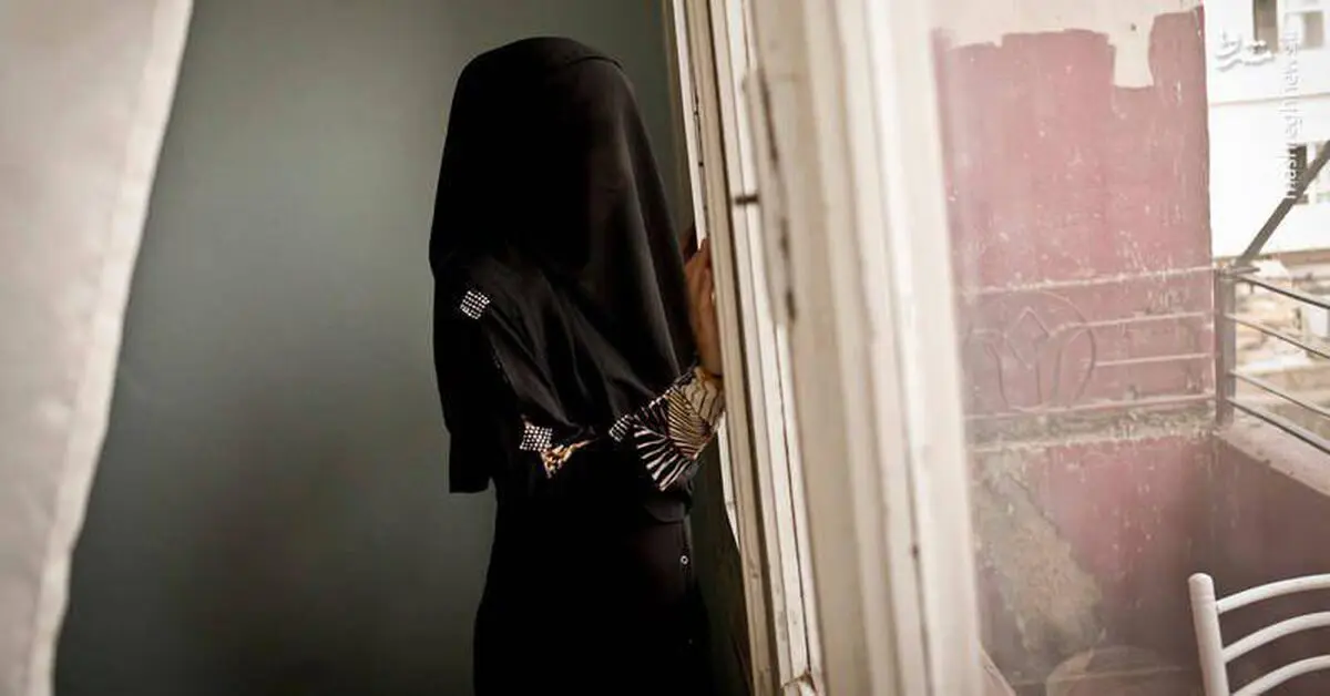 ماجرای عکس دختر جوان فراری از داعش که معروف شد