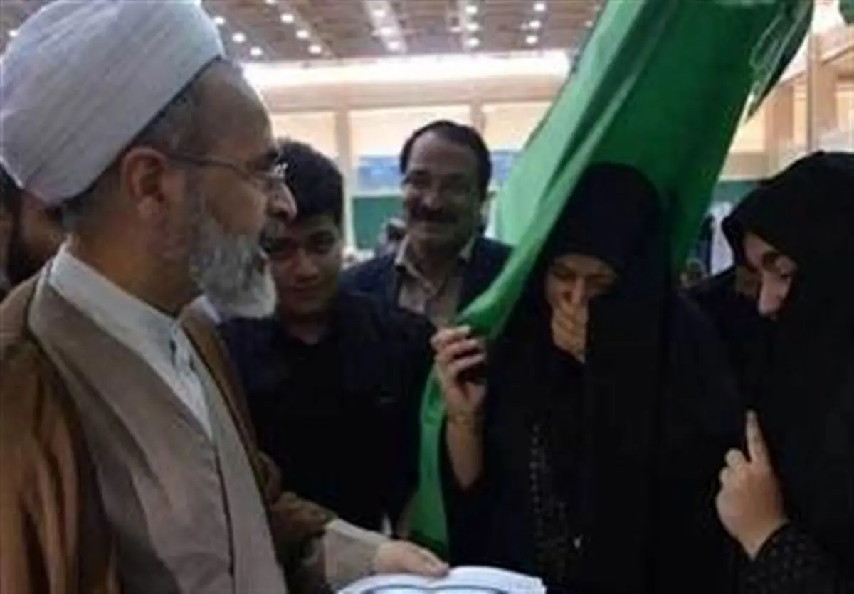 پاسخ رهبر انقلاب به نامه خواهر و برادر میبدی+عکس