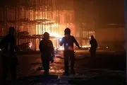  آتش‌سوزی گسترده کارخانه قیام نخ در یزد