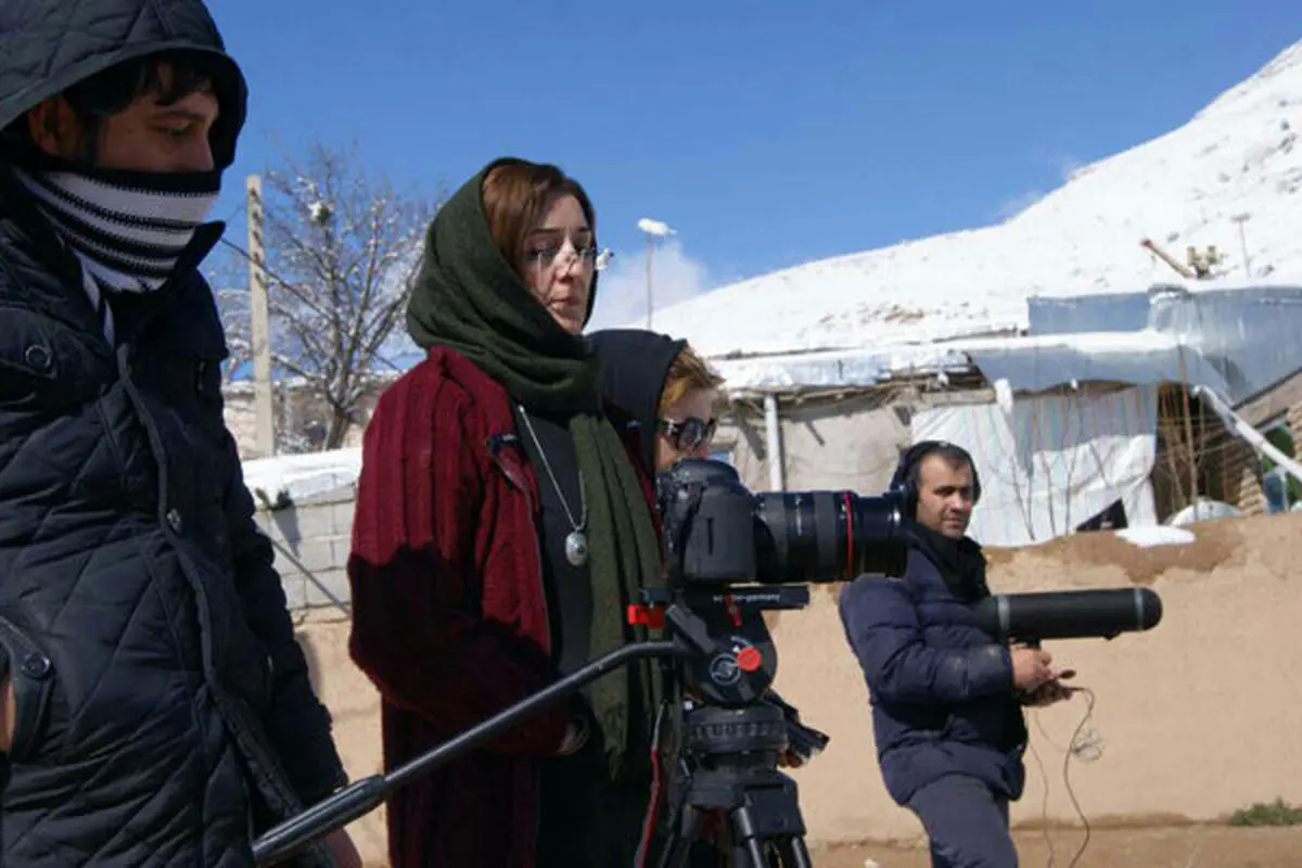 ماجرای «تنهایی اجباری» دختران تهرانی
