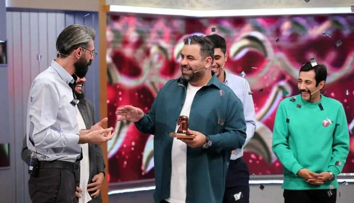«خوش نمک» کپی هیچ برنامهای نیست