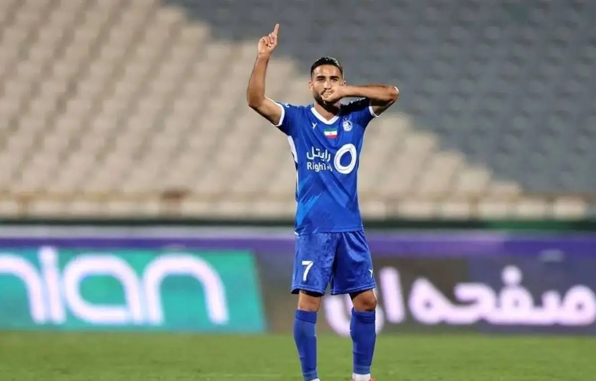 مهرداد محمدی تراکتور را به استقلال ترجیح داد