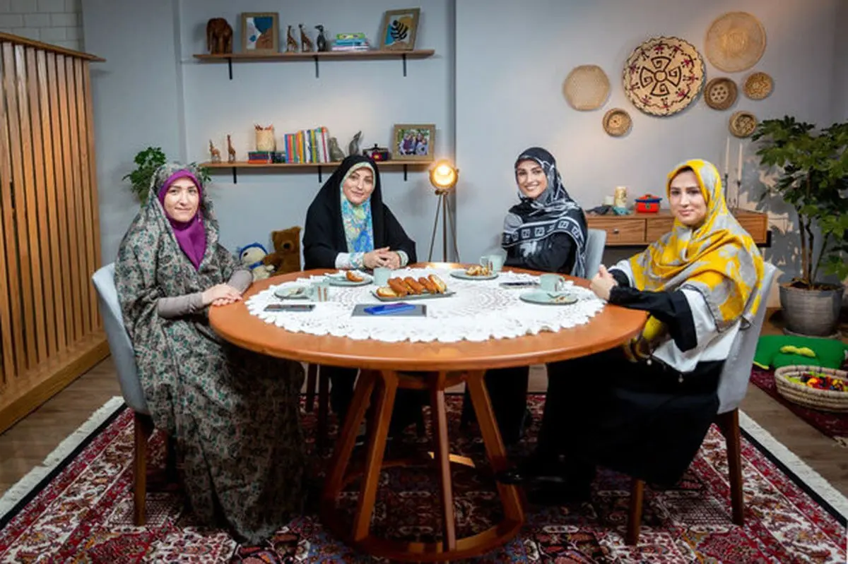 «مامان ها» و زنگ خطر بازی کودکان با تلفن همراه
