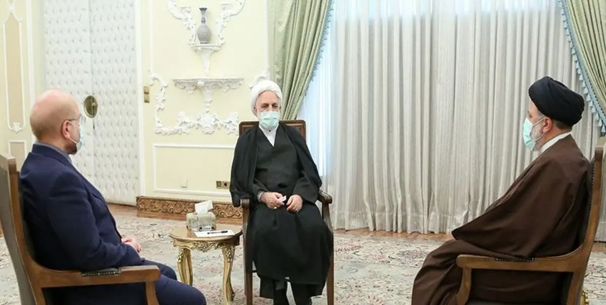 برگزاری نشست هفتگی سران قوا به میزبانی رئیس قوه قضاییه