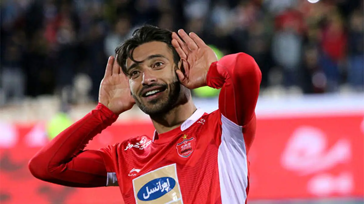 مدافع پرسپولیس نقره داغ میشود؟!