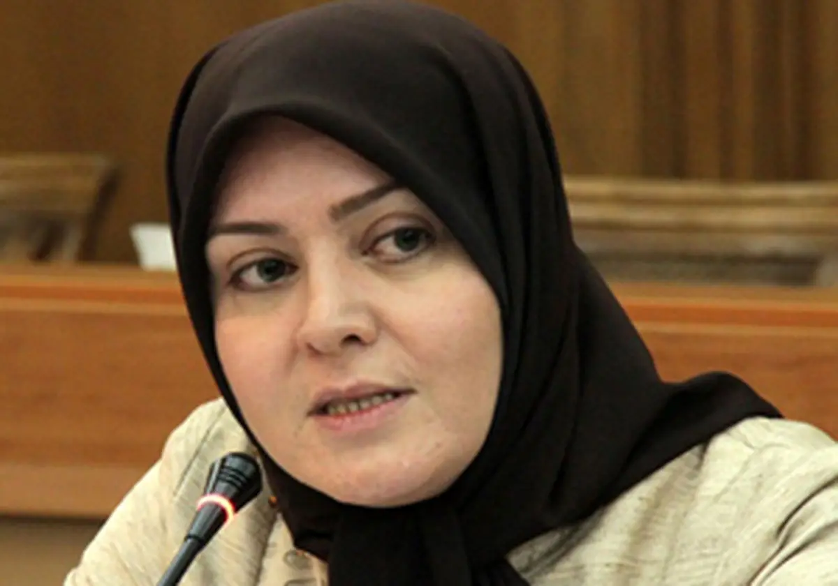 صحبتهای دانشور درباره یک اسید پاشی دردناک